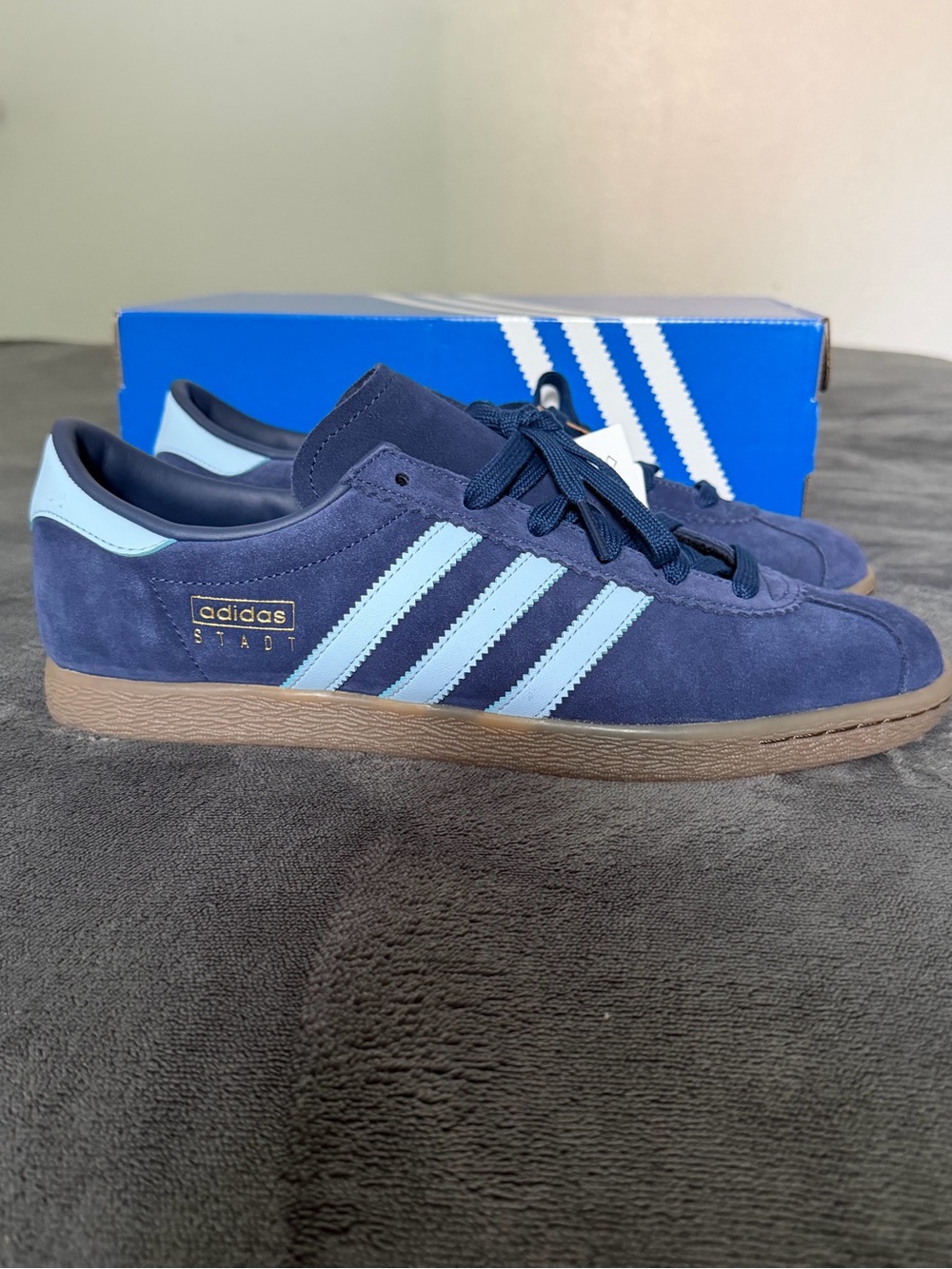 Adidas stadt man